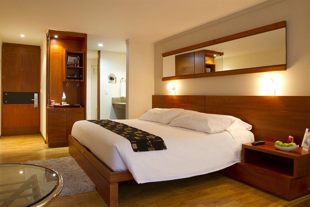 Avani Royal Zona T Bogota Hotel Buitenkant foto