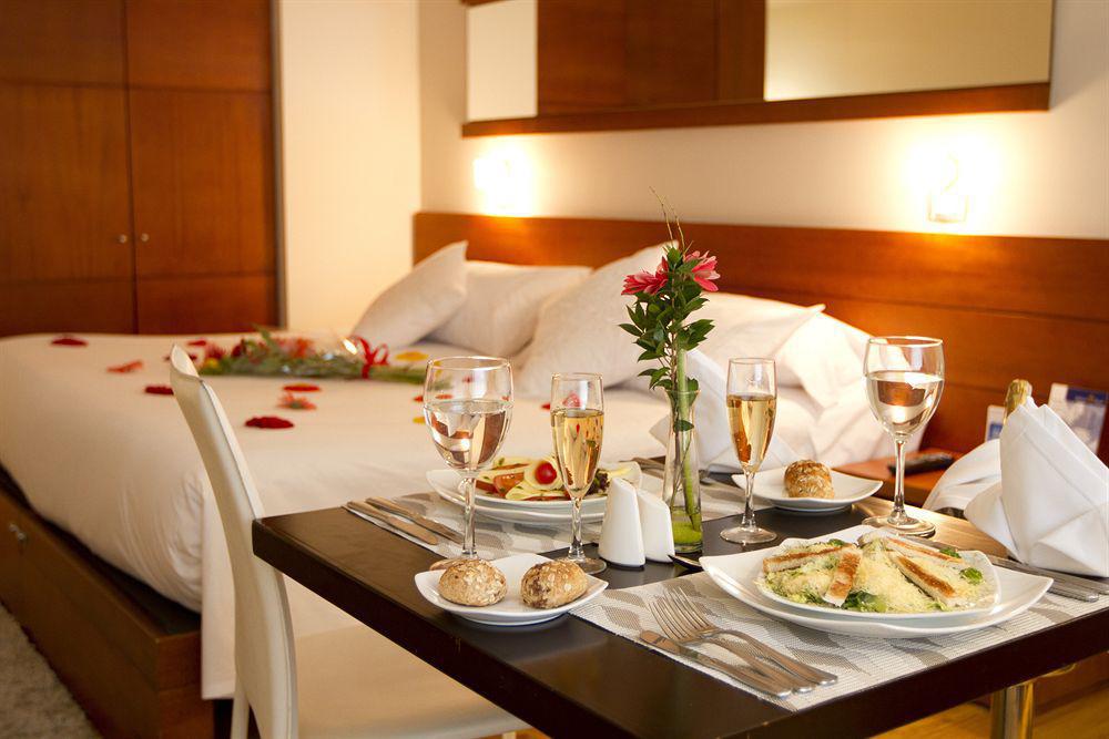 Avani Royal Zona T Bogota Hotel Buitenkant foto